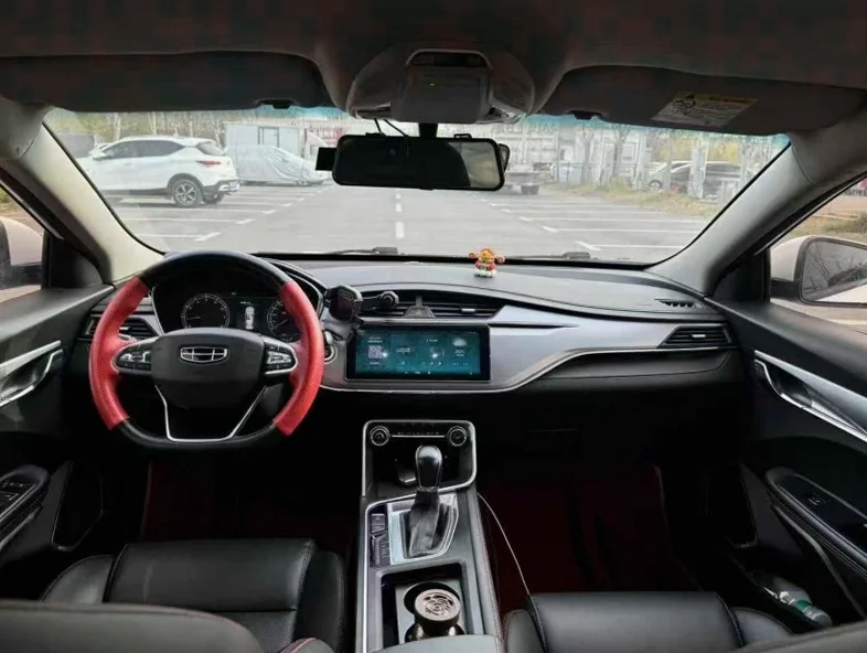 吉利缤瑞 后面外观二