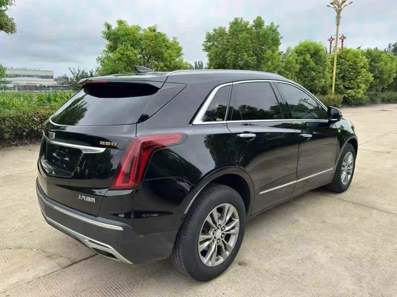 凯迪拉克XT5 驾驶室