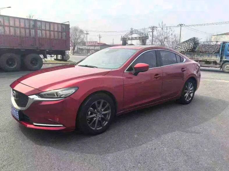 马自达阿特兹 正面外观二