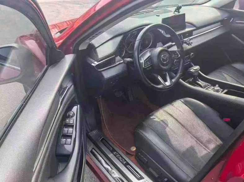 马自达阿特兹 后面外观三