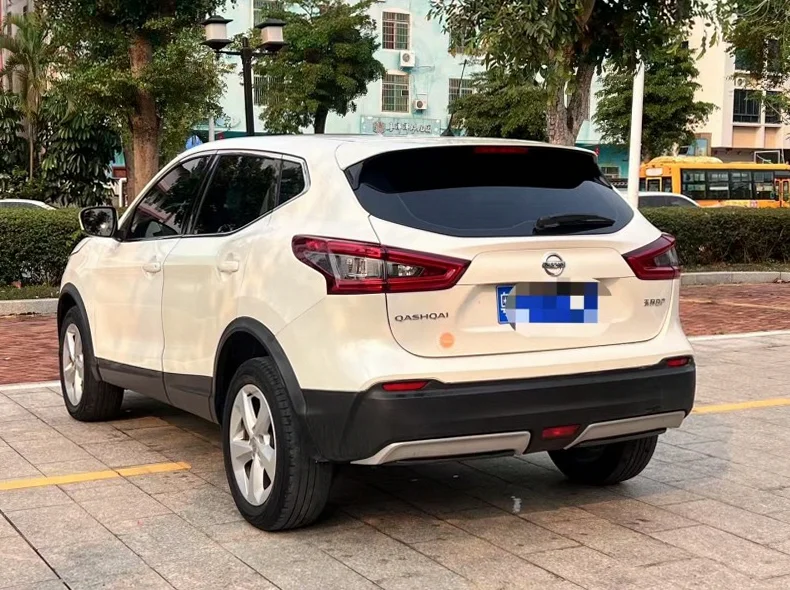 日产逍客 内饰后排