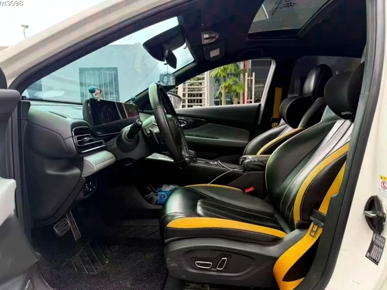 传祺影豹 后面外观三