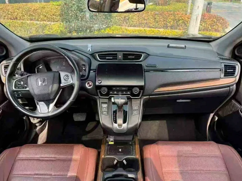 本田CRV 后面外观三