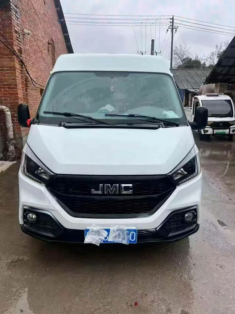 22年江铃特顺2.8T柴油短轴中高顶