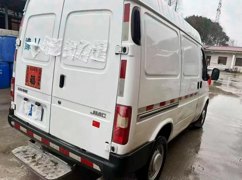 江铃特顺 内饰前排