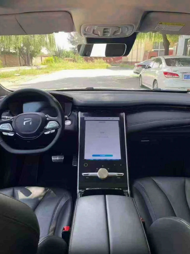 上汽集团飞凡MARVEL 后面外观一