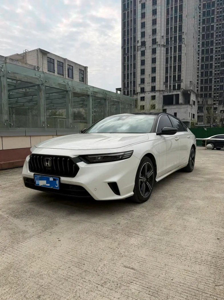 本田英诗派 正面外观二