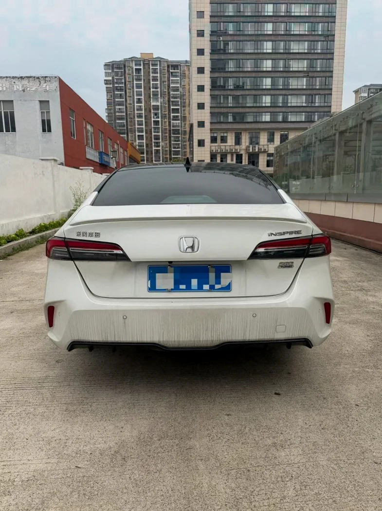 本田英诗派 驾驶室