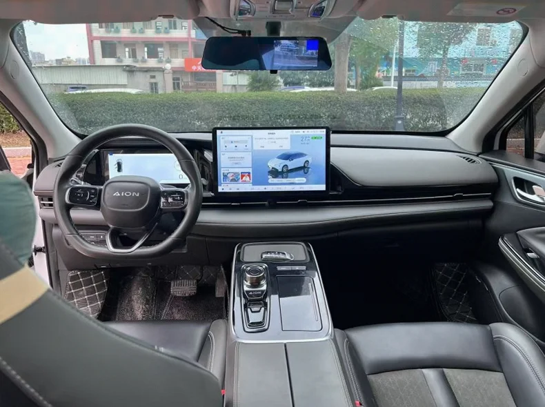 传祺埃安S 后面外观三