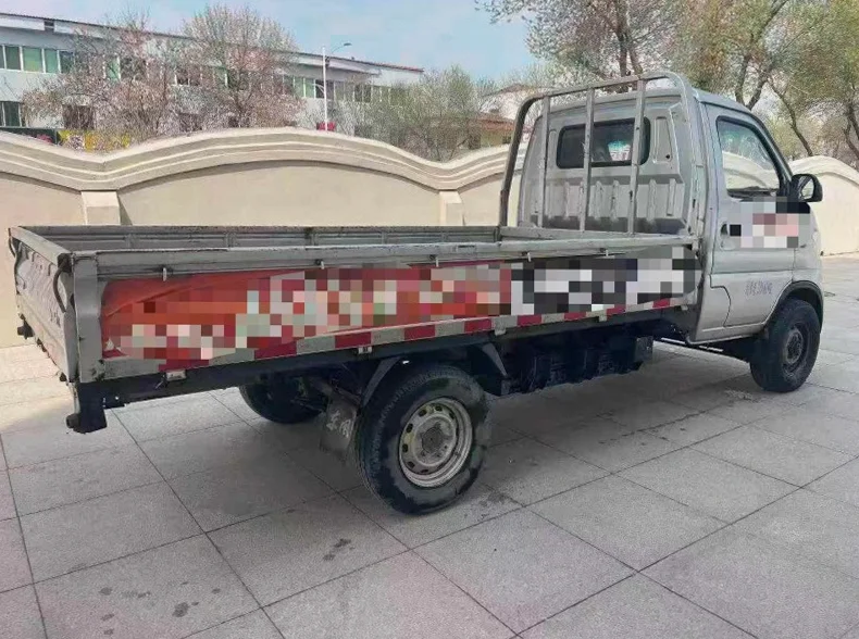 东风凯普特 内饰前排