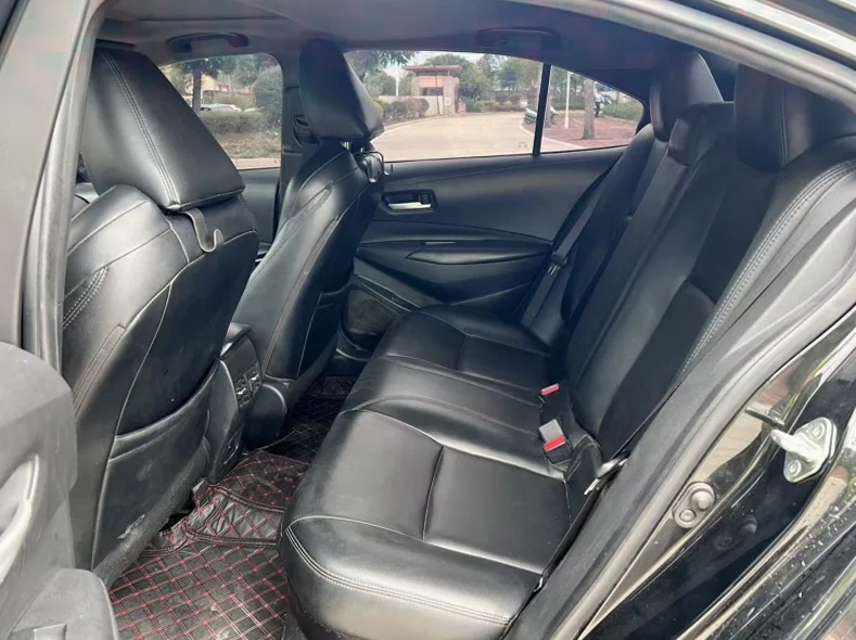 丰田雷凌 后面外观二