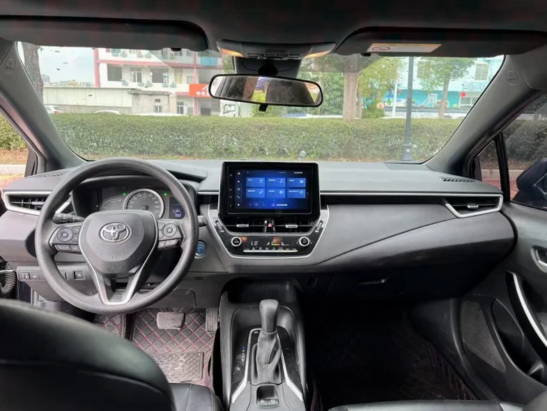 丰田雷凌 后面外观三