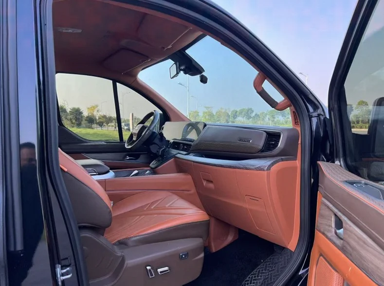 福特黑武士 后面外观三