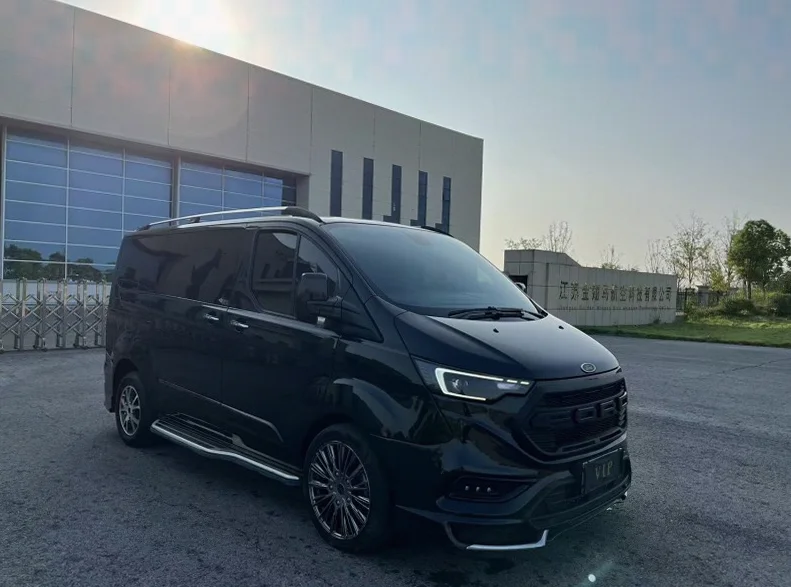 福特黑武士 正面外观二