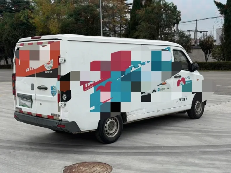 吉利星享 驾驶室