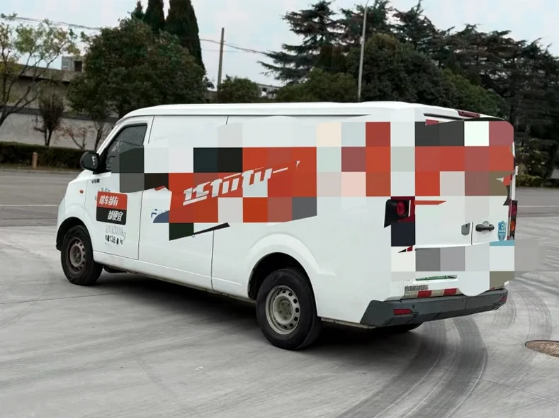 吉利星享 内饰后排