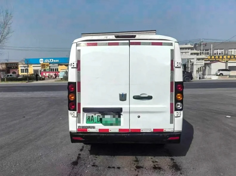 吉利星享 内饰后排