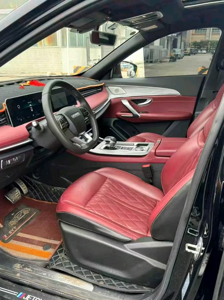 奇瑞捷途 后面外观一