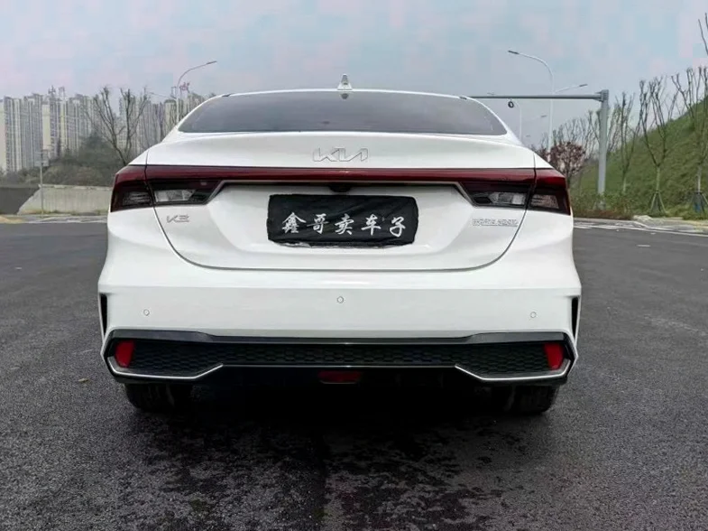 起亚K3 内饰后排