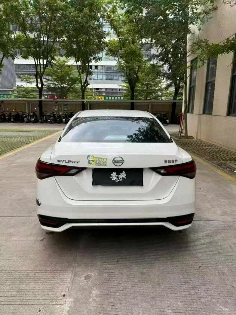 日产轩逸 驾驶室