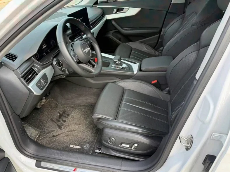 奥迪A4L 后面外观二