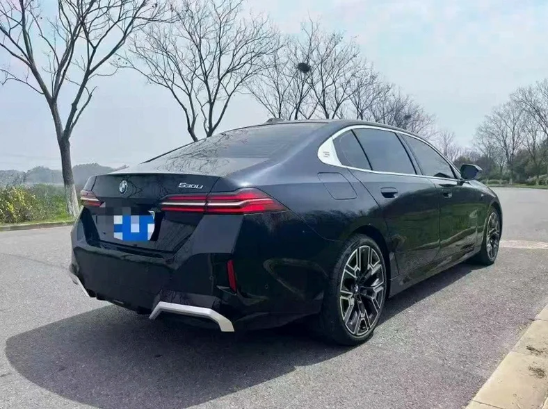 宝马5系 内饰前排