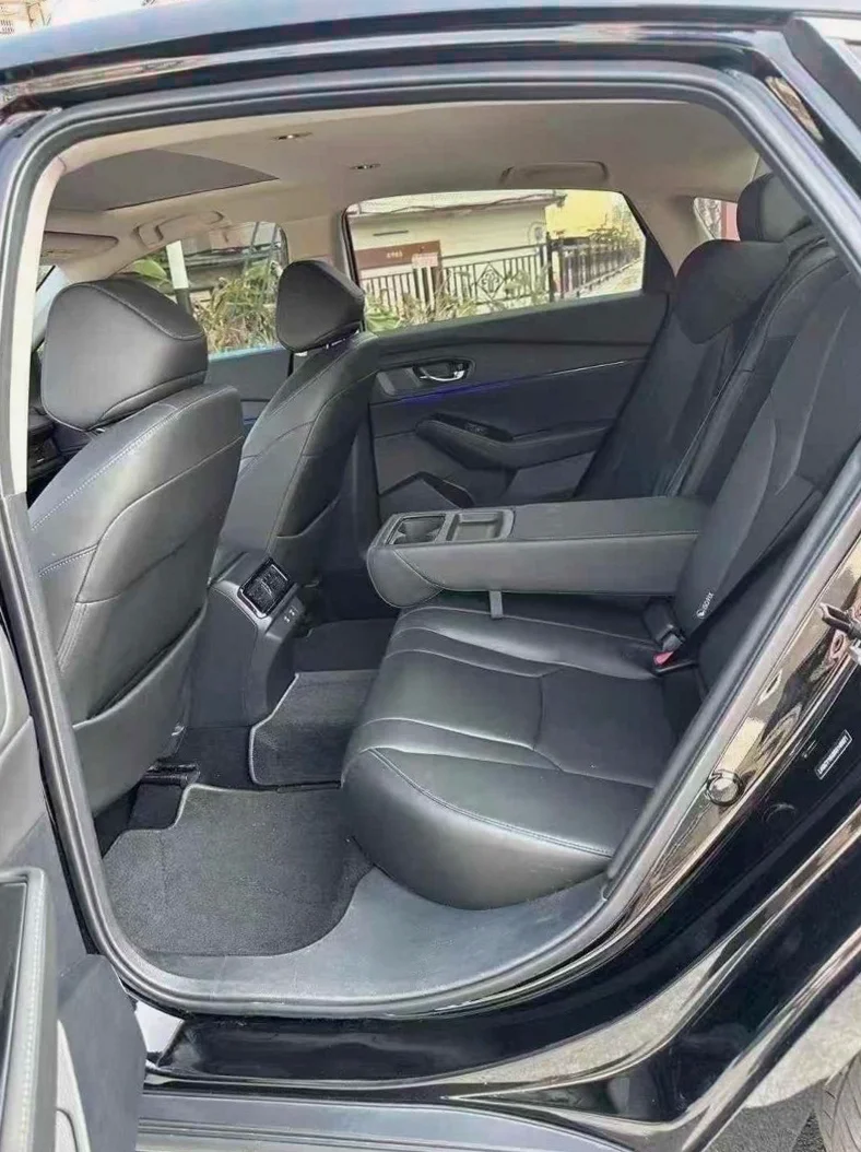 本田雅阁 后面外观三