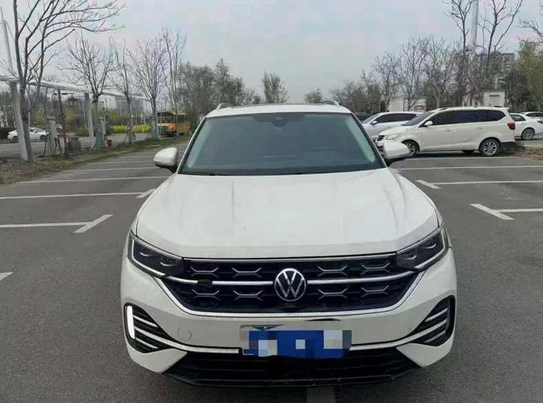 东营2024年大众探岳抵押车 正面外观一