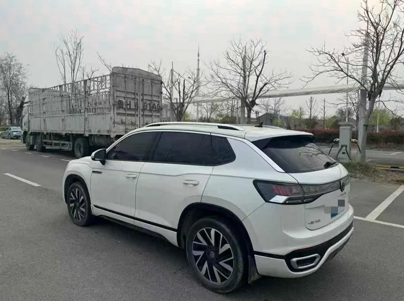 大众探岳 内饰后排