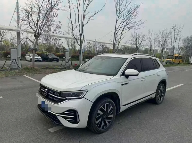 大众探岳 正面外观二