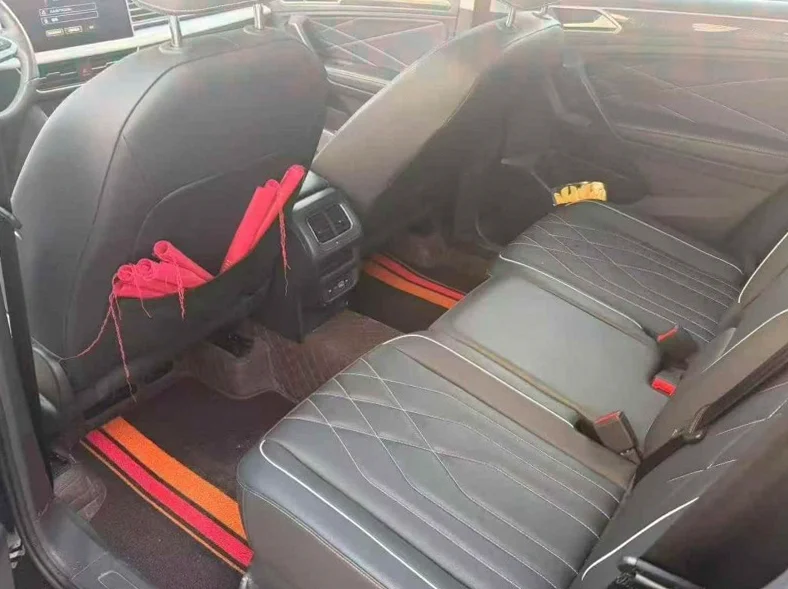 大众途观 后面外观一