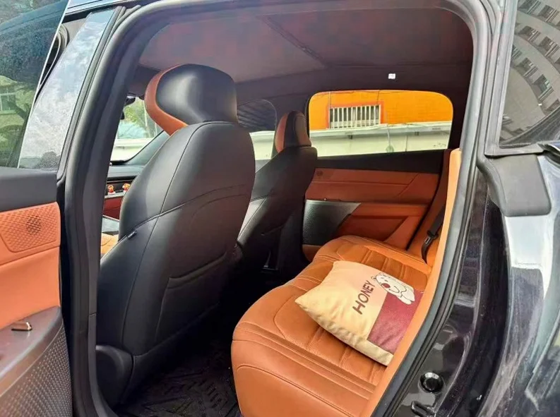 东风奕派 后面外观三