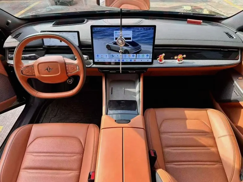 东风奕派 后面外观二