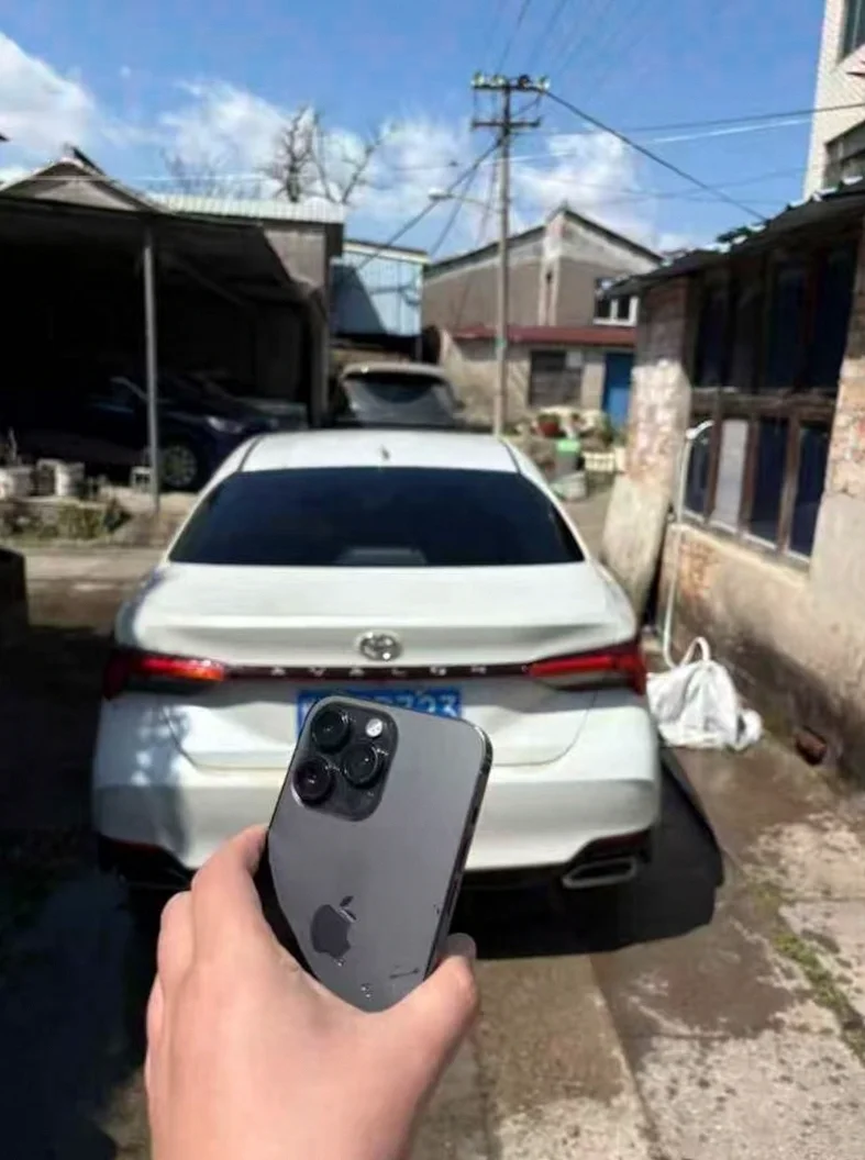 丰田亚洲龙 内饰前排