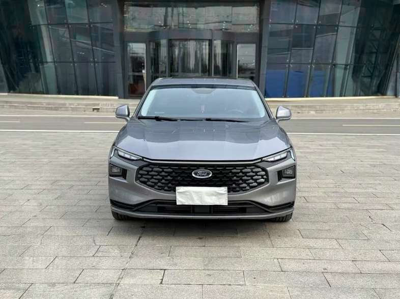 24年福特蒙迪欧最顶配