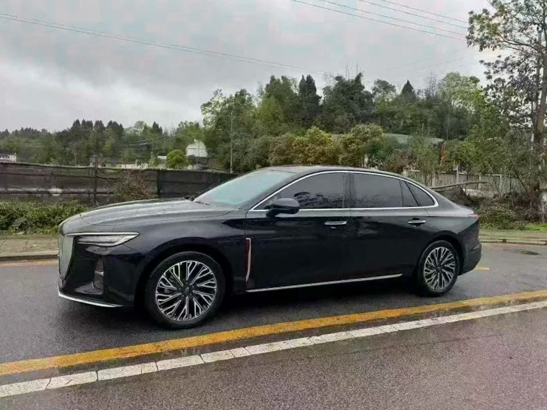 红旗H5 正面外观二