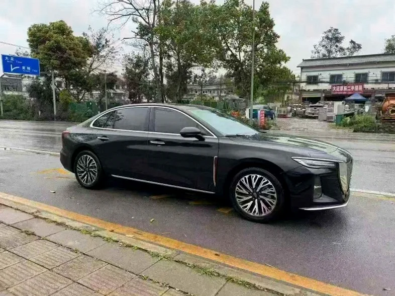 红旗H5 正面外观三