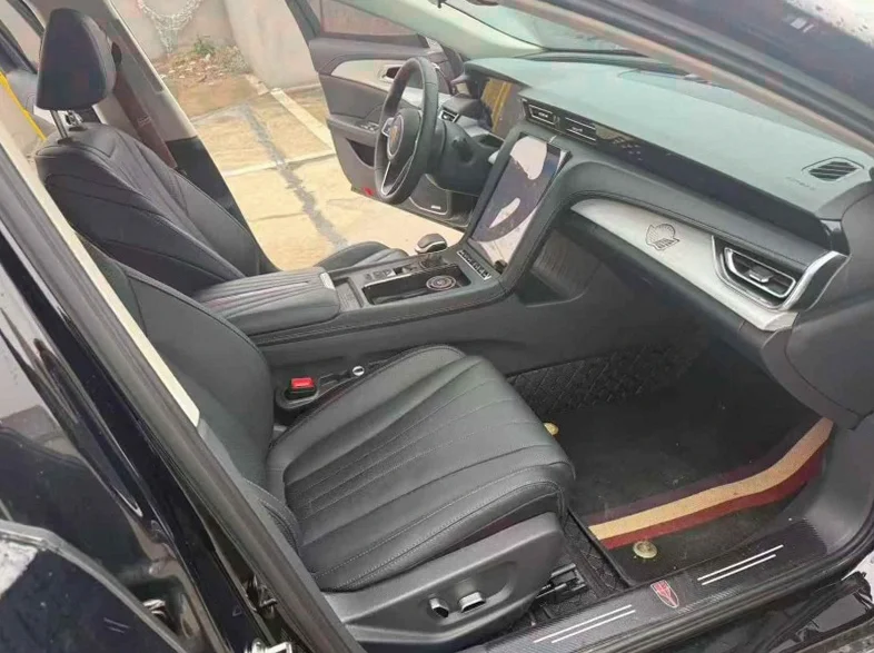 红旗H5 后面外观二