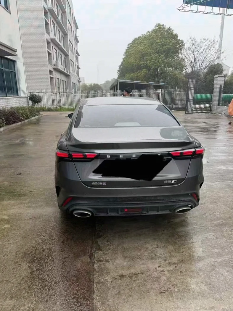 吉利缤瑞 后面外观三