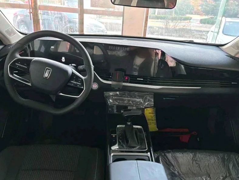 奔腾B70 内饰后排