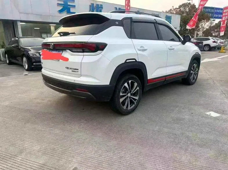 长安汽车CS35 内饰后排