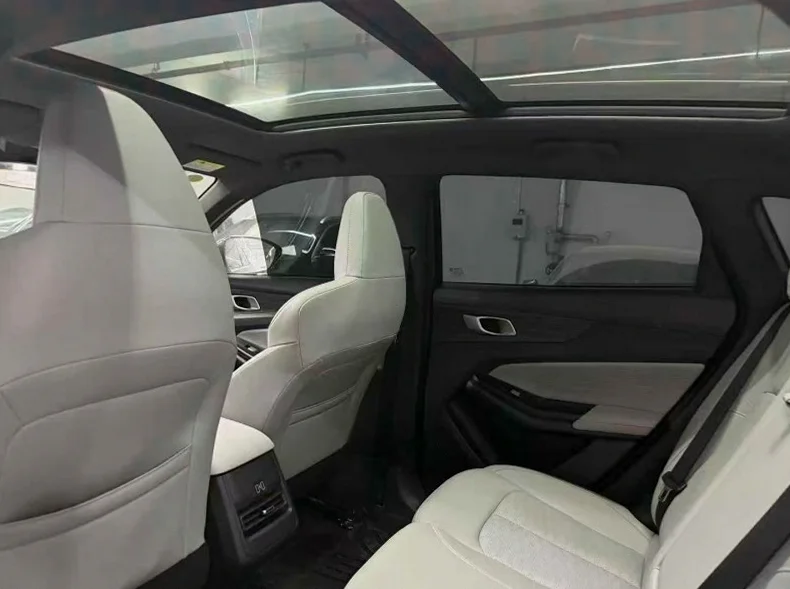 长安汽车启源 后面外观二