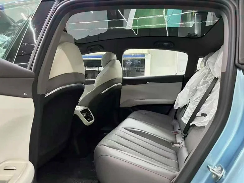 长安汽车深蓝 后面外观三