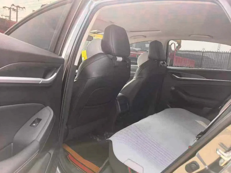 长安汽车逸动 后面外观一