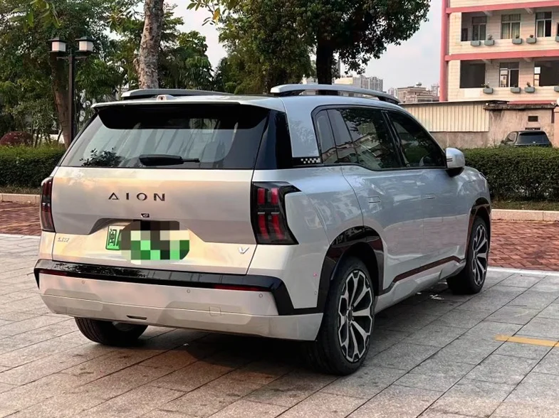 传祺埃安V 内饰前排