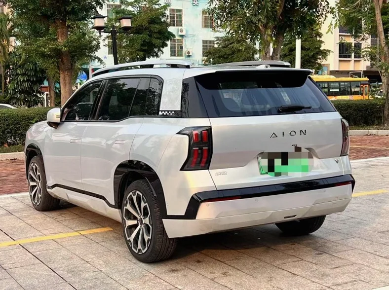 传祺埃安V 内饰后排