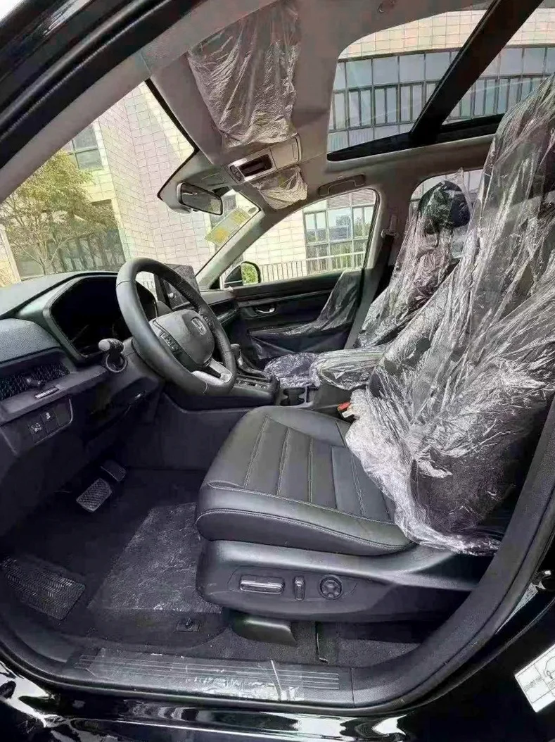 本田CRV 后面外观一