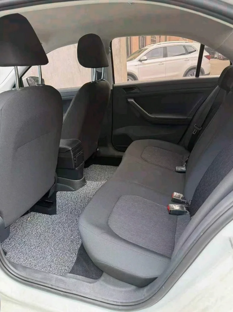 大众捷达 后面外观三