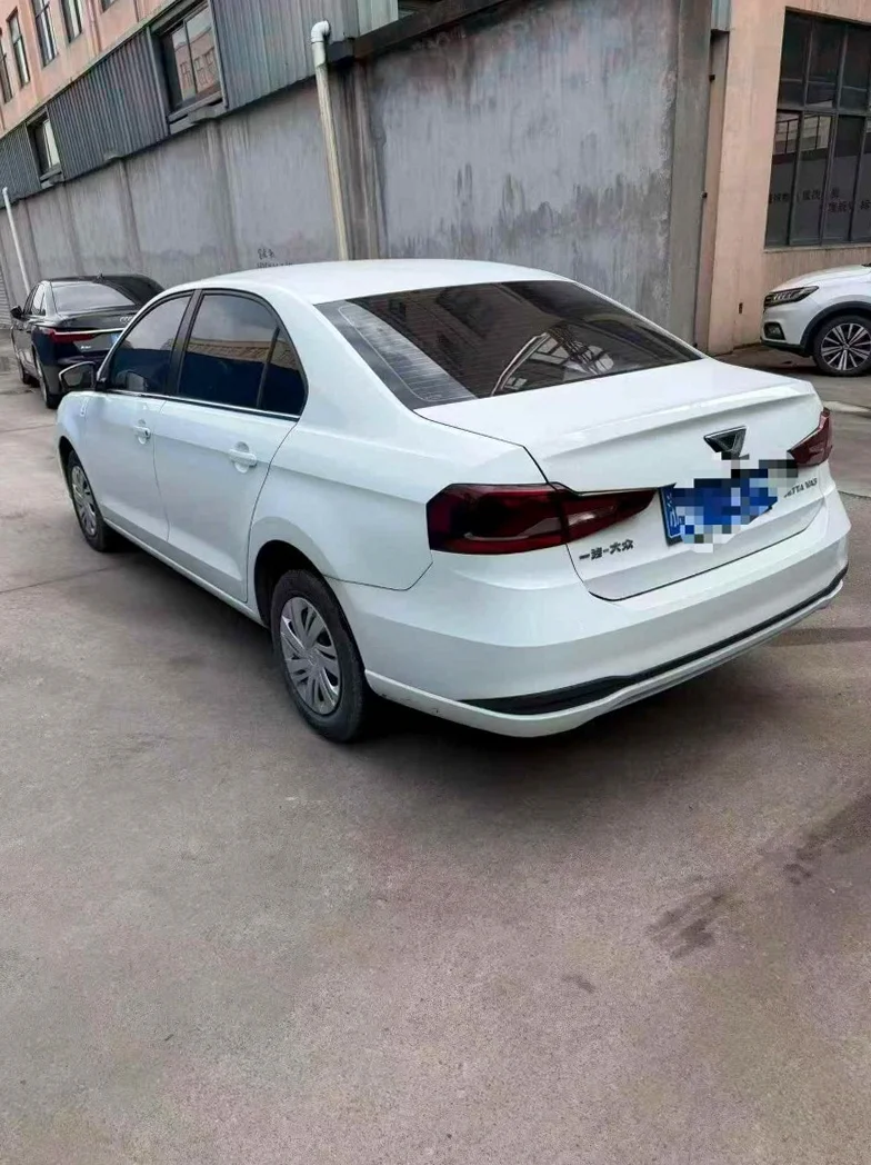 大众捷达 内饰后排