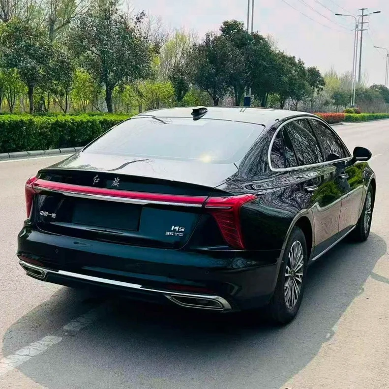 红旗H5 内饰后排